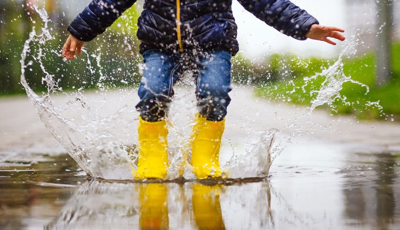 How to Throw a Rain Party for Kids?